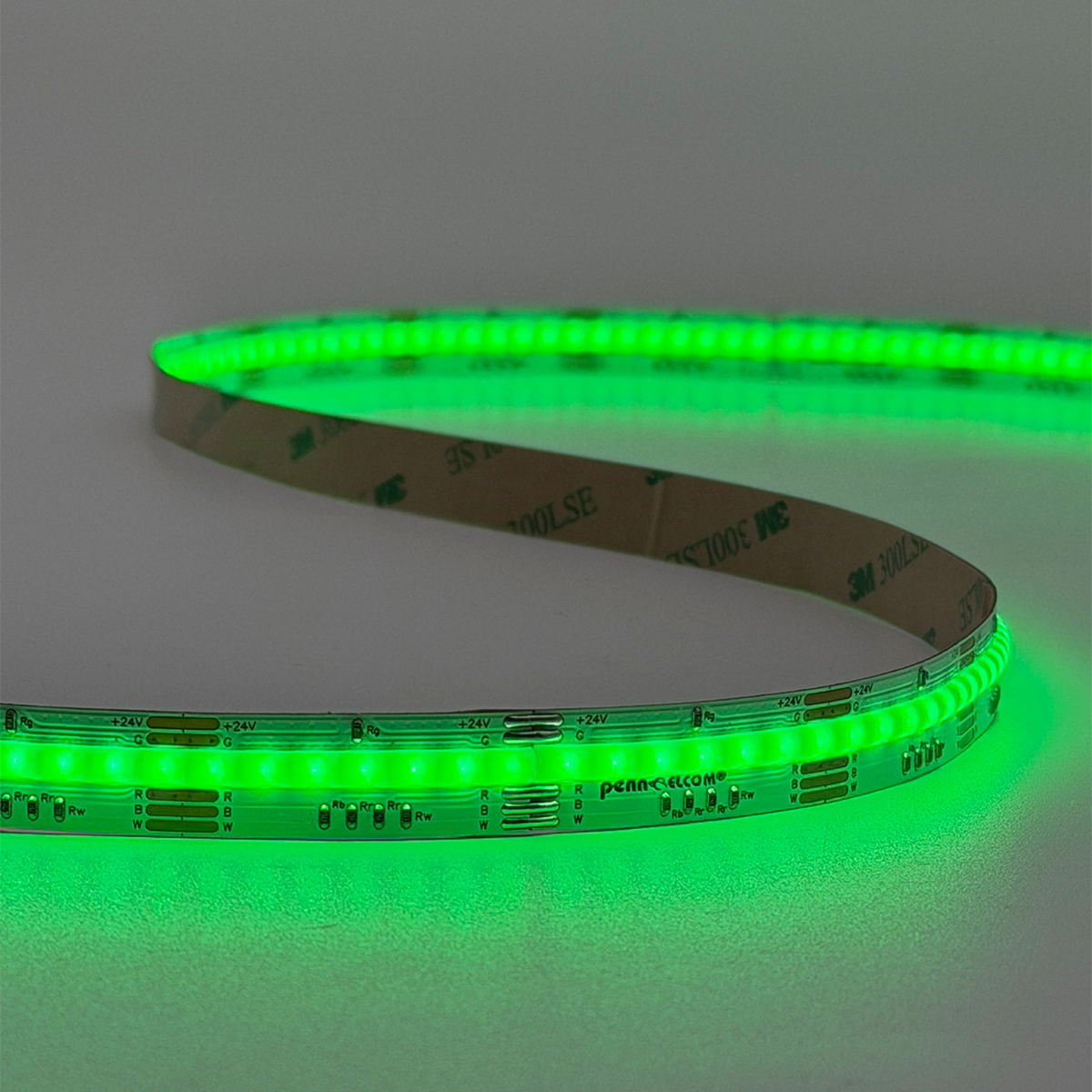 LEDPL-COBRGBW940-18W ingeschakeld met groen licht